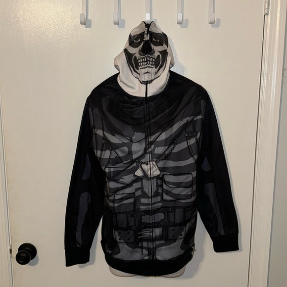 Fortnite zip up hoodie skull face